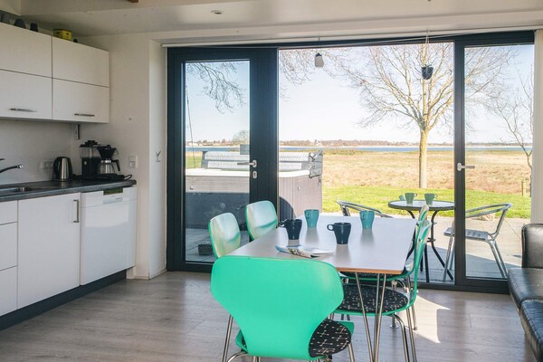 Foto van Ontspanning met bubbelbad in de buitenlucht - Vakantiehuis in Haderslev - Indoor