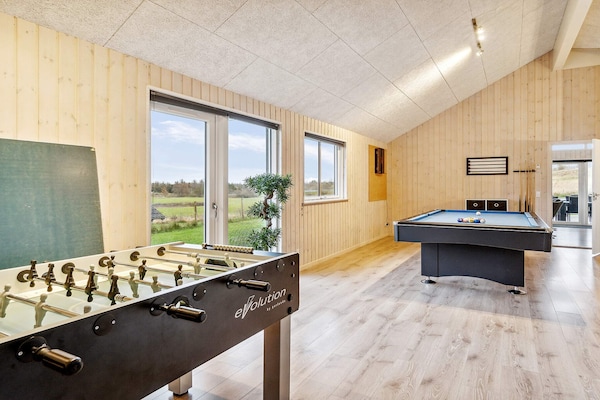 Foto van Luxe Zwembad Retreat -- By Traum Ferienwohnungen - Vakantiehuis in Vejby - Untagged