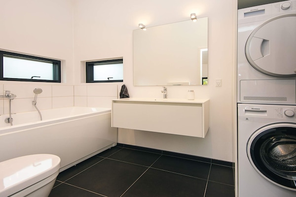 Foto van Luxe strandtoevlucht -- By Traum Ferienwohnungen - Vakantiehuis in Glesborg - Indoor