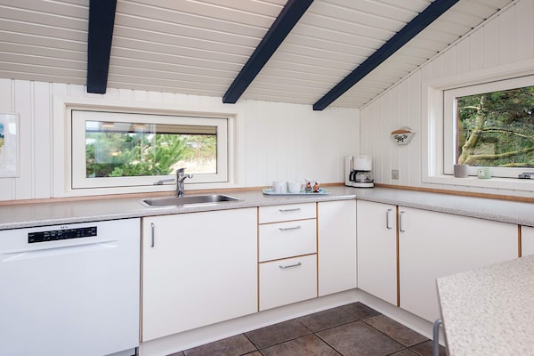 Foto van Modern huis bij duinen -- By Traum Ferienwohnungen - Indoor