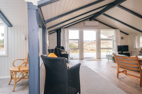 Foto van Modern huis bij duinen -- By Traum Ferienwohnungen - Indoor