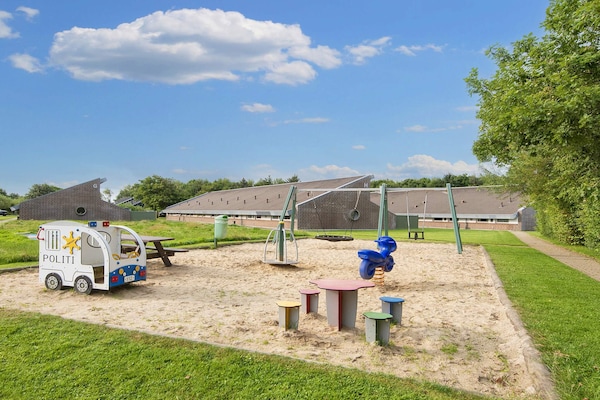 Foto van 6 persoons vakantie huis op een vakantie park in Hemmet - Untagged