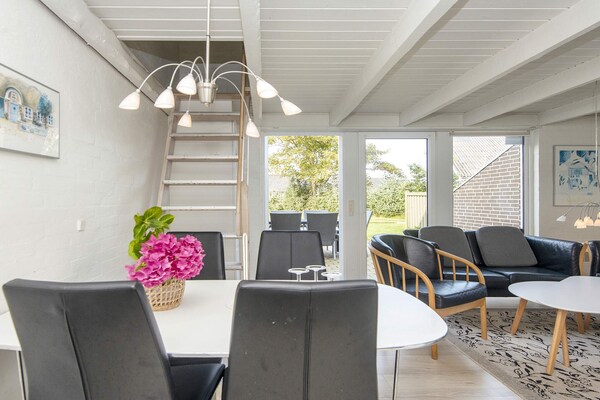 Foto van 6 persoons vakantie huis op een vakantie park in Hemmet - Indoor