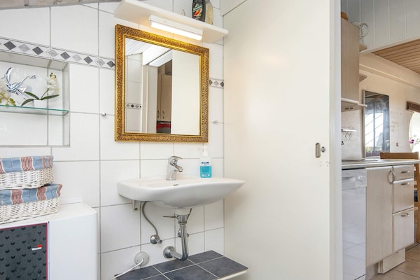 Foto van 6 persoons vakantie huis op een vakantie park in Hemmet - Indoor