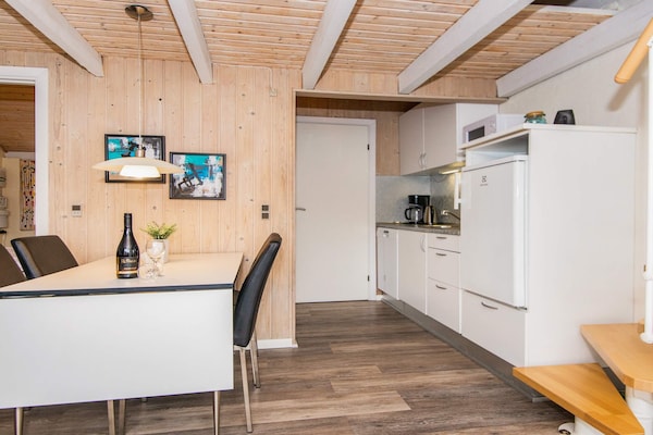 Foto van 6 persoons vakantie huis op een vakantie park in Hemmet - Indoor