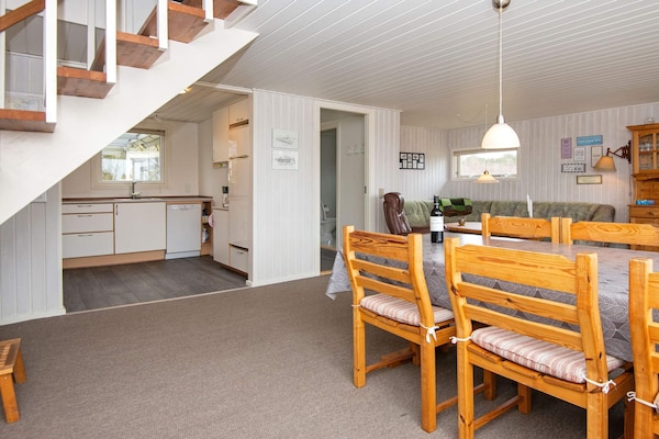 Foto van Afgelegen Fjord Retreat -- By Traum Ferienwohnungen - Indoor