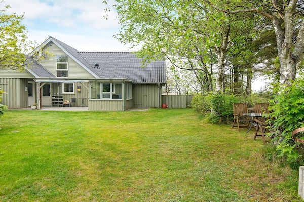 Foto van Afgelegen Fjord Retreat -- By Traum Ferienwohnungen - View