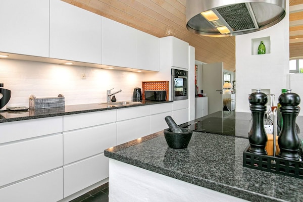 Foto van Luxe kusttoevlucht -- By Traum Ferienwohnungen - Vakantiehuis in Ringkøbing - Indoor