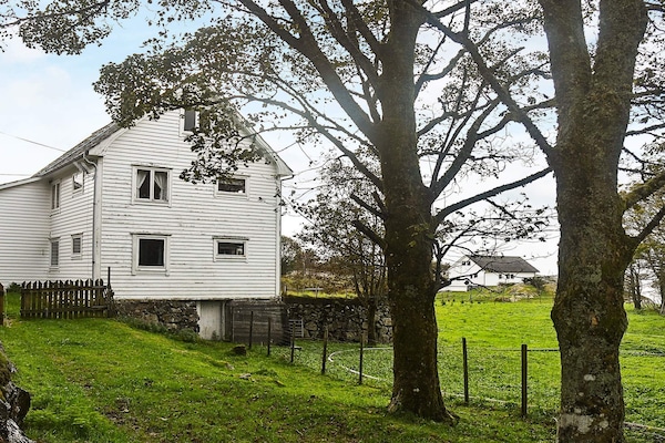 Foto van 8 persoons vakantie huis in FINNÅS - Vakantiehuis in Finnås - Outdoor