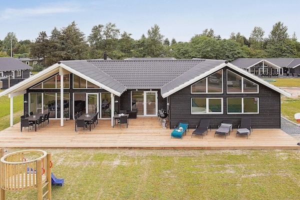 Foto van 16 persoons vakantie huis in Vejby - Vakantiehuis in Vejby - Outdoor