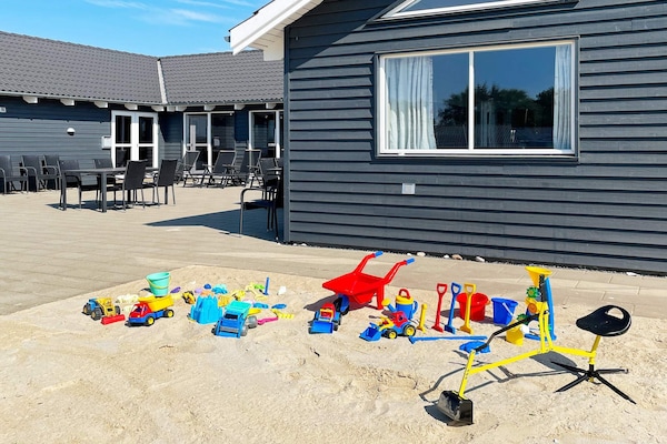 Foto van Luxe retraite bij Hostrup Strand -- By Traum Ferienwohnungen - Untagged