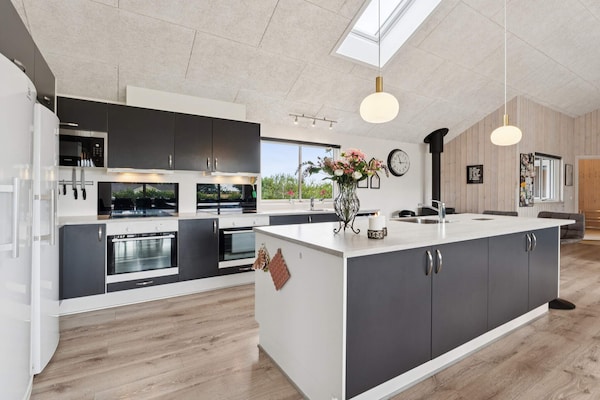 Foto van Luxe retraite bij Hostrup Strand -- By Traum Ferienwohnungen - Indoor