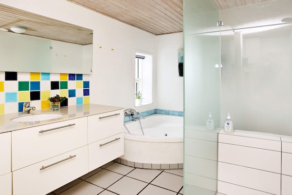 Foto van 6 persoons vakantie huis in Løkken - Vakantiehuis in Løkken - Indoor