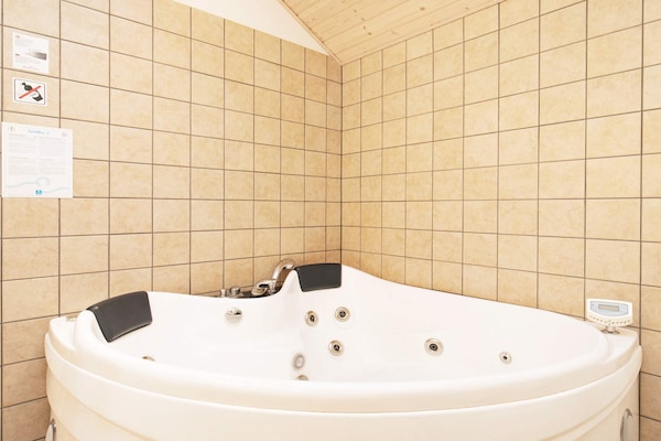 Foto van 12 persoons vakantie huis in Hals-By Traum - Vakantiehuis in Hals - Spa