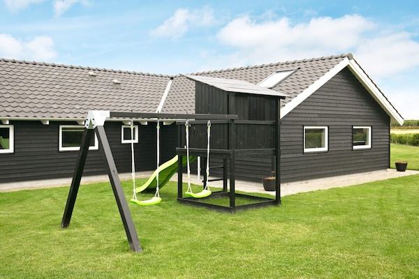 Foto van Luxe vakantieverblijf aan zee - Vakantiehuis in Faaborg - View