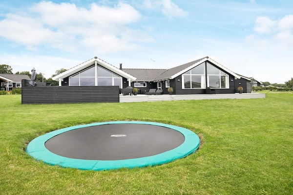 Foto van Luxe vakantieverblijf aan zee - Vakantiehuis in Faaborg - View