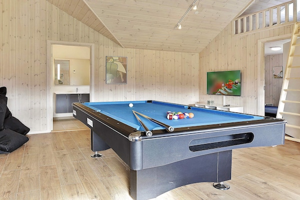 Foto van Luxe zwembadvilla in Marielyst - Vakantiehuis in Idestrup - Indoor