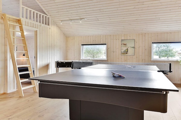 Foto van Luxe zwembadvilla in Marielyst - Vakantiehuis in Idestrup - Indoor