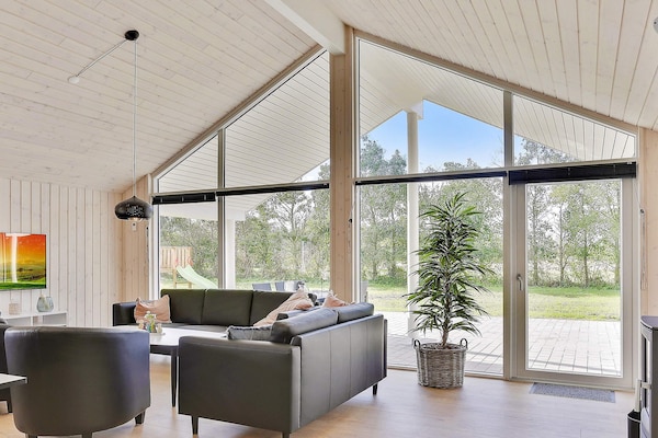 Foto van Luxe zwembadvilla in Marielyst - Vakantiehuis in Idestrup - Indoor