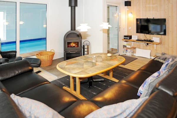 Foto van Luxe vakantieverblijf met zwembad - Vakantiehuis in Nørre Nebel - Indoor