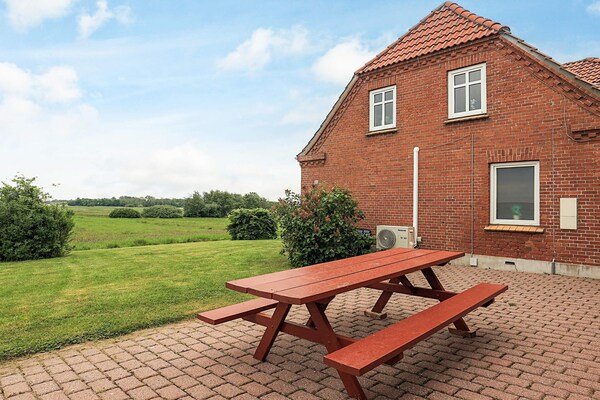 Foto van 14 persoons vakantie huis in Fur-By Traum - Vakantiehuis in Fur - View