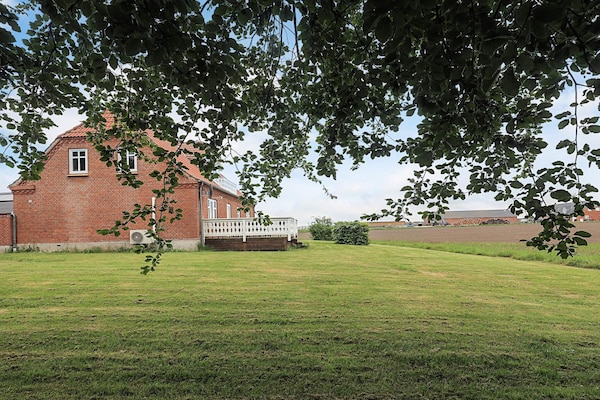 Foto van 14 persoons vakantie huis in Fur-By Traum - Vakantiehuis in Fur - View