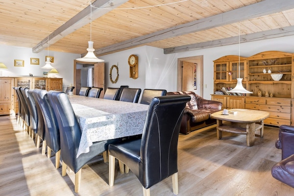 Foto van Luxe verblijf met jacuzzi - Vakantiehuis in Gram - Indoor