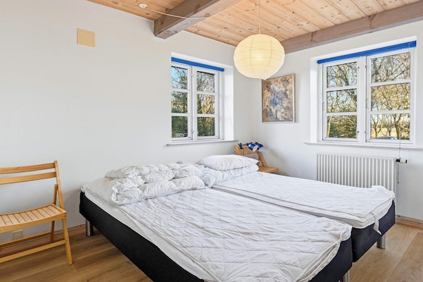 Foto van Luxe verblijf met jacuzzi - Vakantiehuis in Gram - Indoor