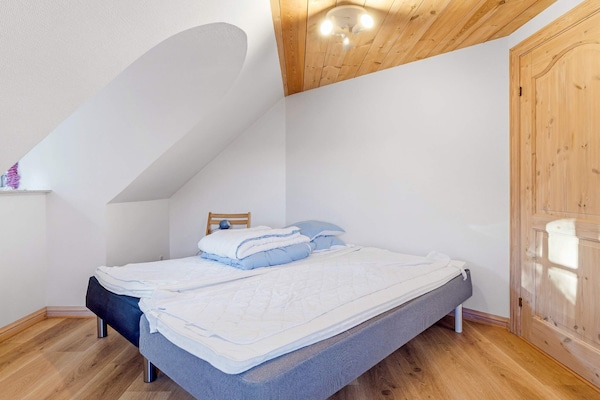 Foto van Luxe verblijf met jacuzzi - Vakantiehuis in Gram - Indoor
