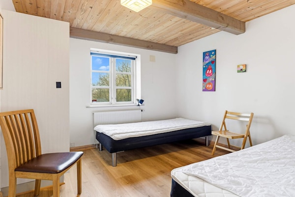 Foto van Luxe verblijf met jacuzzi - Vakantiehuis in Gram - Indoor