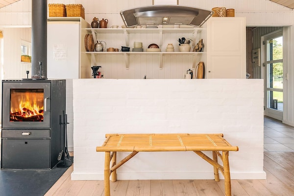 Foto van 6 persoons vakantie huis in Øster Assels-By Traum - Indoor