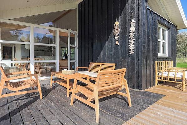 Foto van 6 persoons vakantie huis in Øster Assels-By Traum - View
