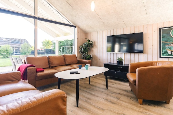 Foto van Luxe Wellness Retreat -- By Traum Ferienwohnungen - Vakantiehuis in Stege - Indoor