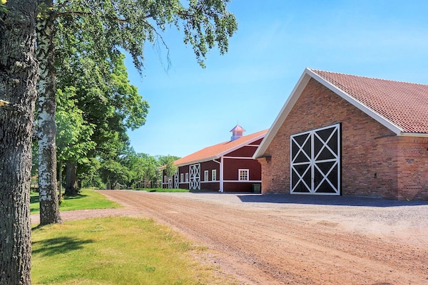 Foto van 12 persoons vakantie huis in HOVA - Vakantiehuis in HOVA - Outdoor