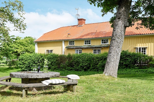 Foto van 12 persoons vakantie huis in HOVA - Vakantiehuis in HOVA - Outdoor