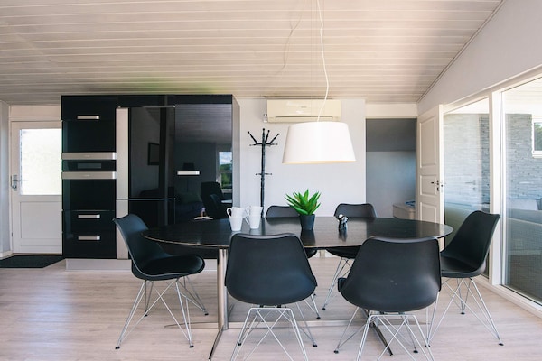 Foto van Gerenoveerd zomerhuis in Hejlsminde - Vakantiehuis in Hejls - Indoor