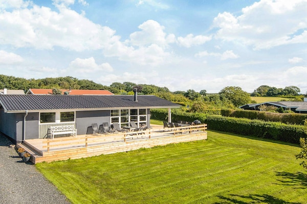 Foto van Gerenoveerd zomerhuis in Hejlsminde - Vakantiehuis in Hejls - View