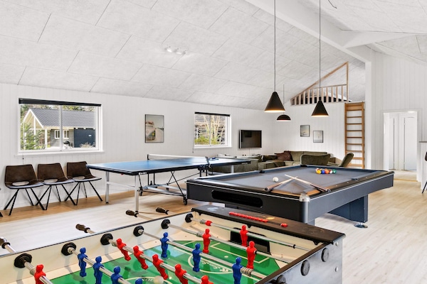 Foto van Luxe vakantieverblijf met zwembad - Vakantiehuis in Frederiksværk - Untagged