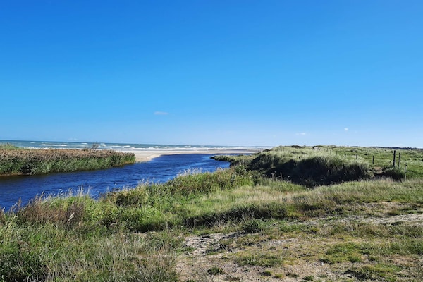 Foto van Zeezijde retraite met spa -- By Traum Ferienwohnungen - WaterView