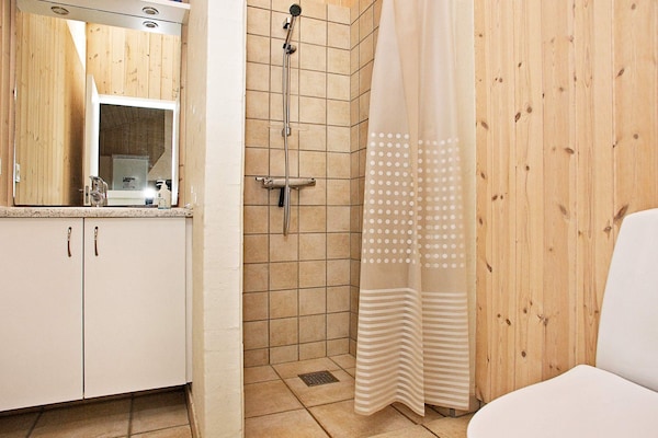 Foto van Zeezijde retraite met spa -- By Traum Ferienwohnungen - Indoor