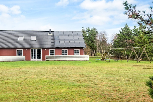 Foto van Luxe vakantieverblijf met zwembad - Vakantiehuis in Rømø - Outdoor