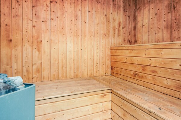 Foto van Luxe vakantieverblijf met zwembad - Vakantiehuis in Rømø - Sauna