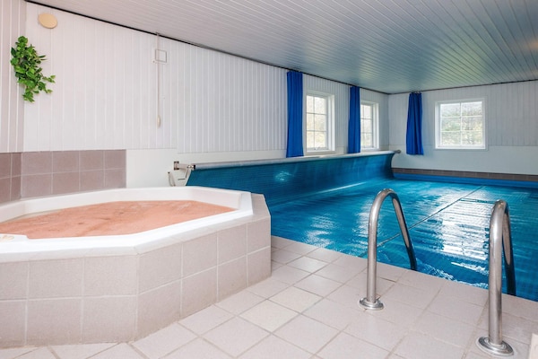 Foto van Luxe vakantieverblijf met zwembad - Vakantiehuis in Rømø - Spa