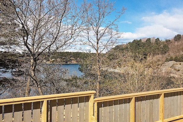 Foto van 7 persoons vakantie huis in Høvåg - Vakantiehuis in Høvåg - WaterView