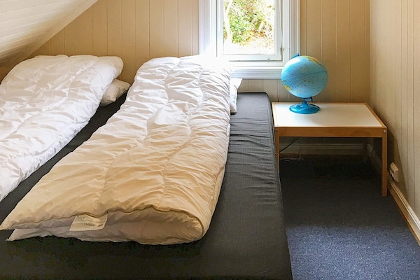 Foto van 7 persoons vakantie huis in Høvåg - Vakantiehuis in Høvåg - Indoor