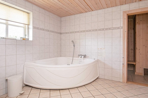 Foto van 12 persoons vakantie huis in Hals-By Traum - Vakantiehuis in Hals - Spa