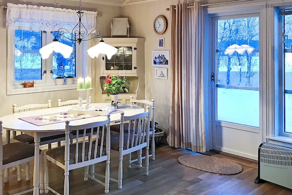 Foto van 6 persoons vakantie huis in Ballangen - Vakantiehuis in Ballangen - Indoor
