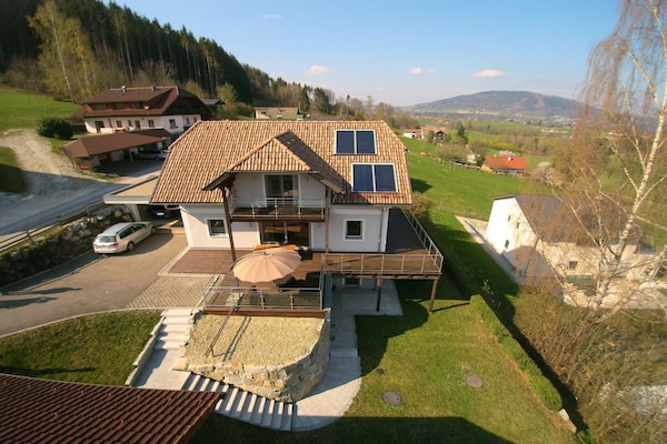 Foto van Droomhuis aan het Attersee-meer - Vakantiehuis in Nußdorf - Untagged
