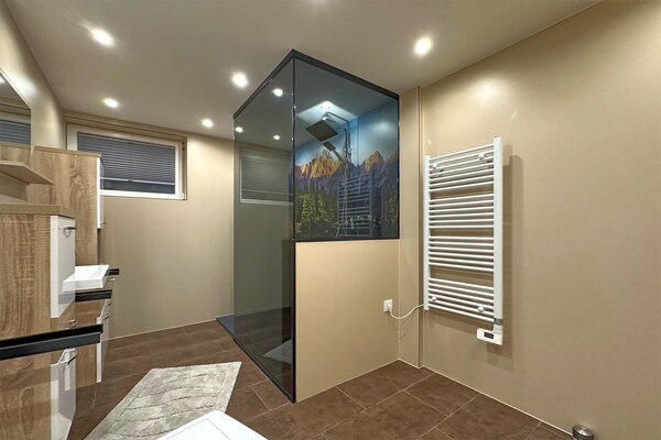 Foto van Appartement in Untertauern bij Skipistes - Vakantiehuis in Untertauern - BathRoom