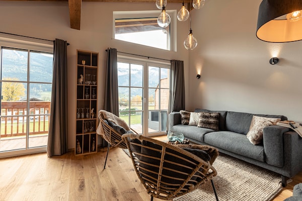 Foto van Luxe chalet met sauna bij het zwemmeer - Vakantiehuis in Uttendorf - LivingRoom